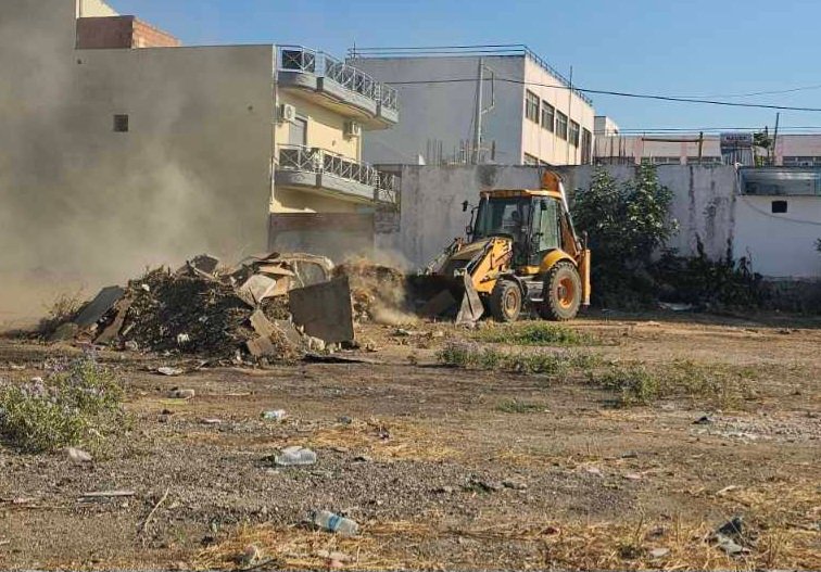 IMG-e9f1c605bbcc01e3b1e61d20541b3c67-V