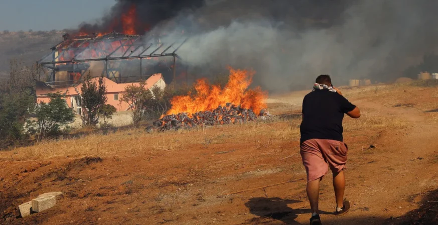 φωτια κερατεα νεκρος