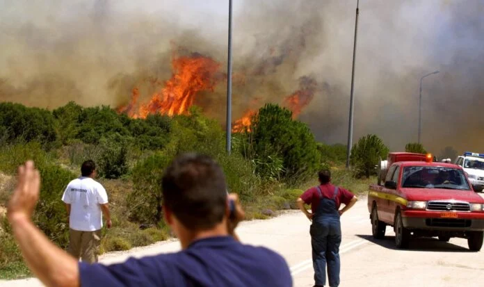 Σύλληψη 55χρονου για εμπρησμό στην Πάρνηθα το 2005