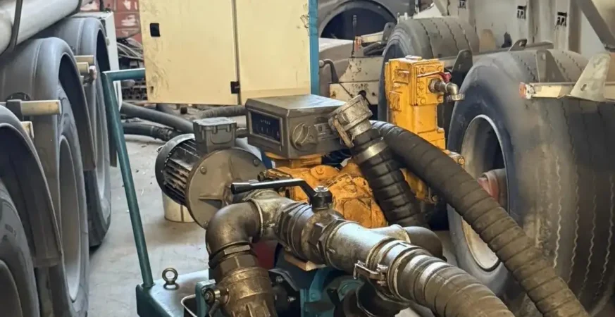 Κύκλωμα λαθρεμπορίας καυσίμων: Το πείραγμα στις αντλίες με «πασιέντζα» και τα κέρδη των 3 εκατ. ευρώ