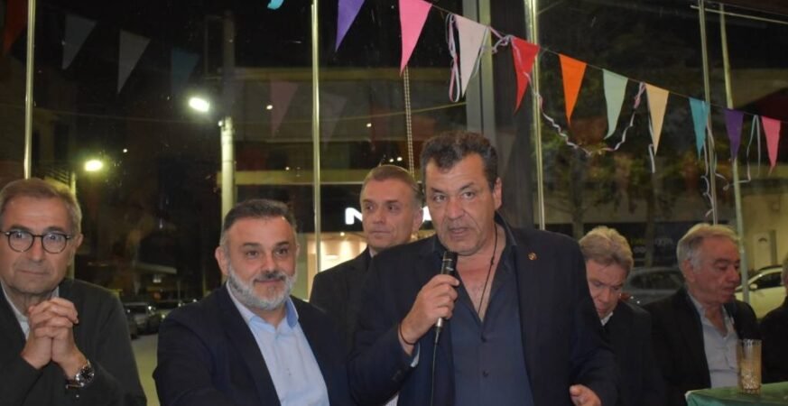 Στην κοπή της πίτας του ΠΑΣΟΚ ο Δήμαρχος Φυλής Χρήστος Παππούς