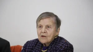 Πέθανε η σπουδαία βυζαντινολόγος Ελένη Γλύκατζη-Αρβελέρ σε ηλικία 99 ετών