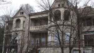 Τατόι | Πότε αναμένονται τα εγκαίνια της ανακαινισμένης πρώην βασιλικής θερινής κατοικίας;